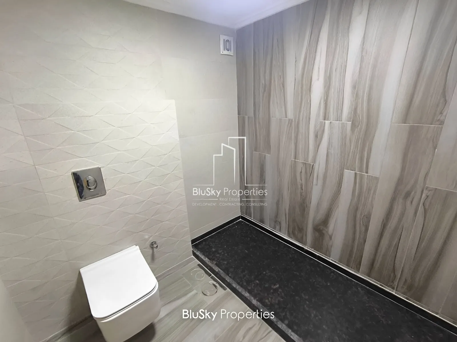 Duplex for Sale in Hbous