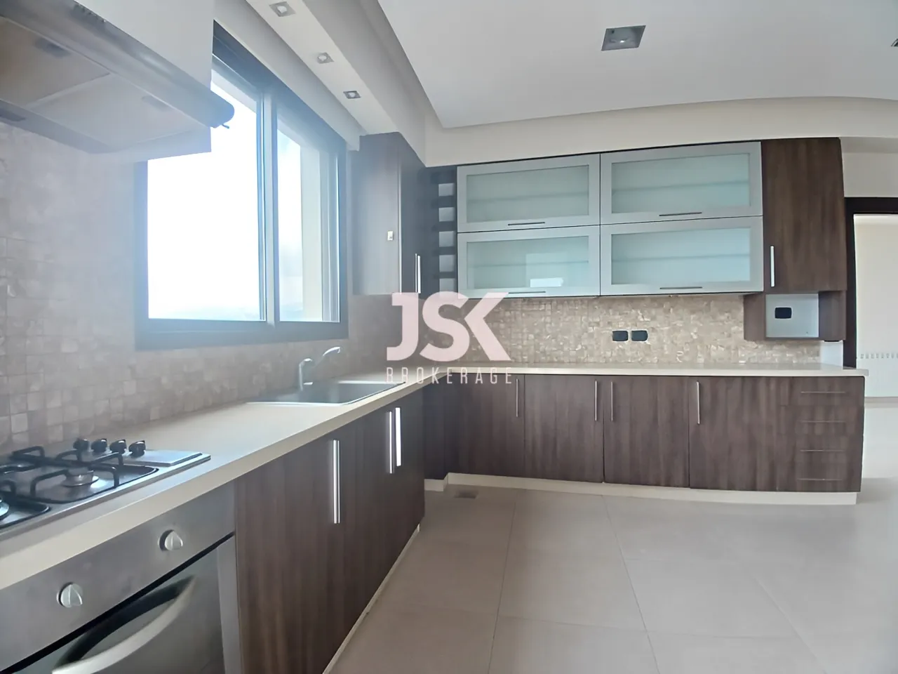 Apartment for Rent in Qornet El Hamra