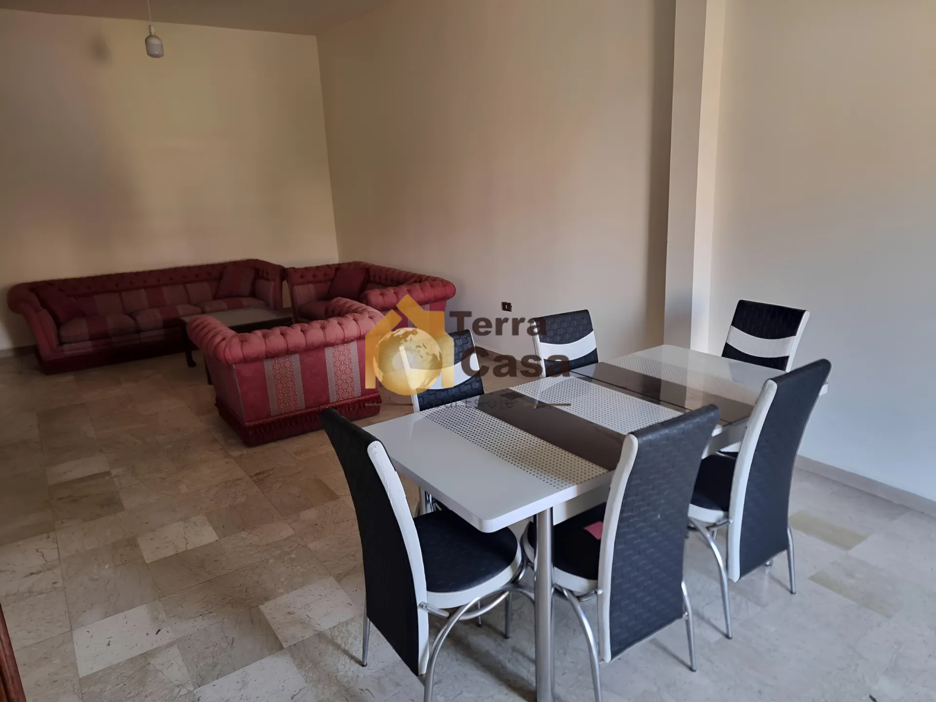 Apartment for Rent in Maalaka - 2 bed, 2 bath