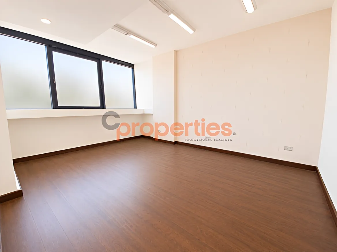 Office for Rent in Zalqa