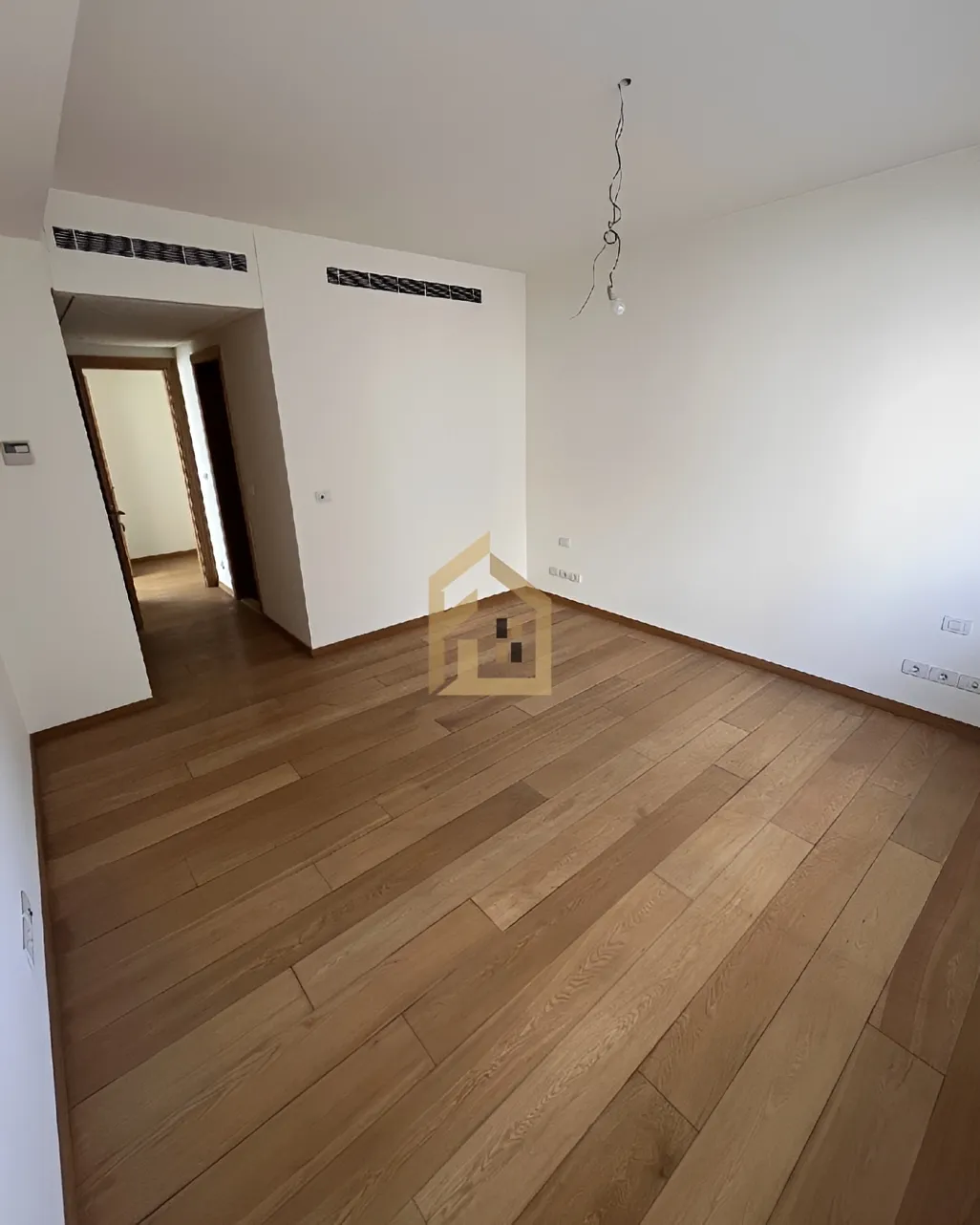 Apartment for sale in Ramleh Al Bayda, Beirut, Lebanon