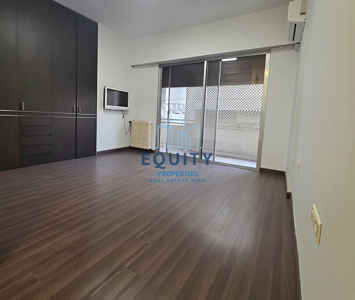 Apartment for Sale in Ashrafieh - 3 bed, 4 bath