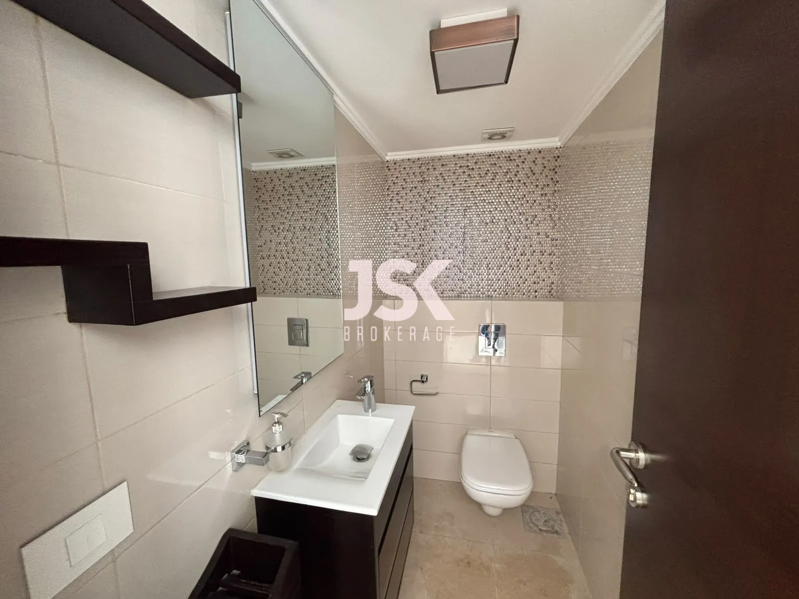Apartment for Sale in Bqennaya