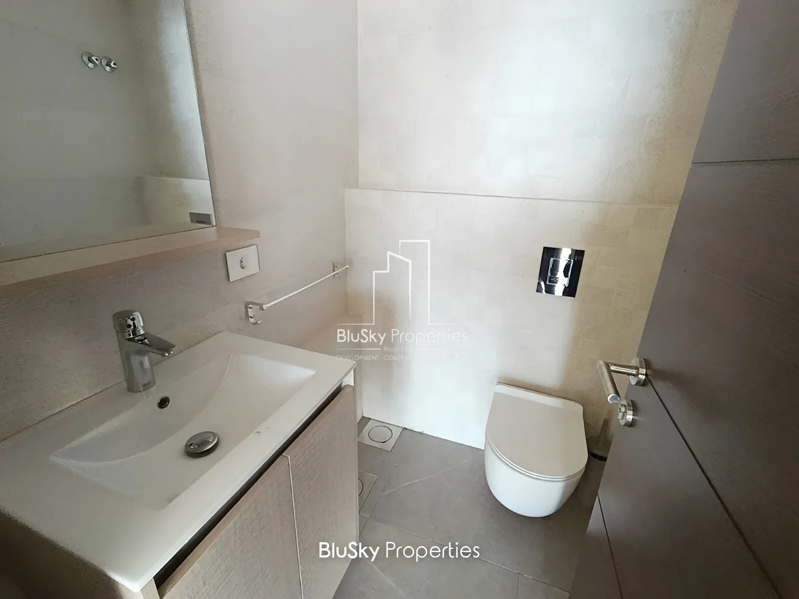Apartment for Sale in Fidar - 3 bed, 3 bath