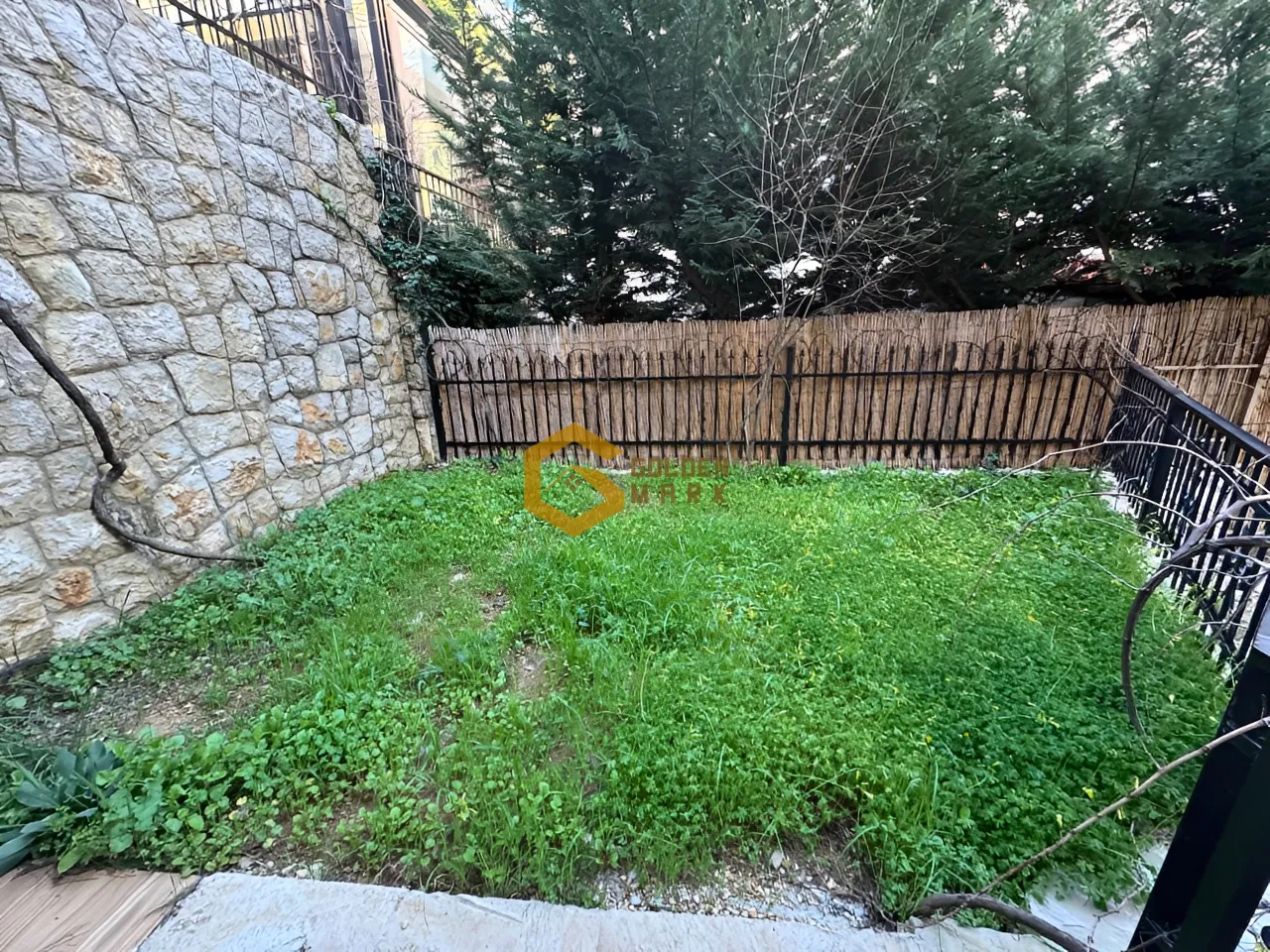 Apartment for Sale in Baabdat