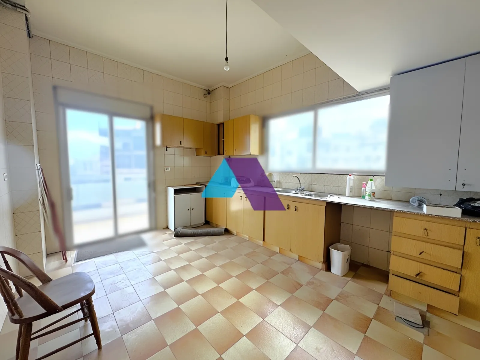 Apartment for Sale in Jdeideh - 3 bed, 3 bath