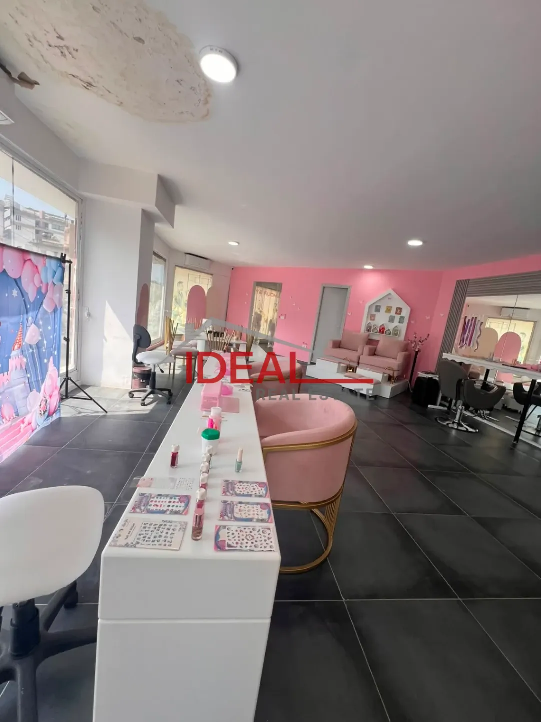 Shop for rent in Kaslik, Lebanon