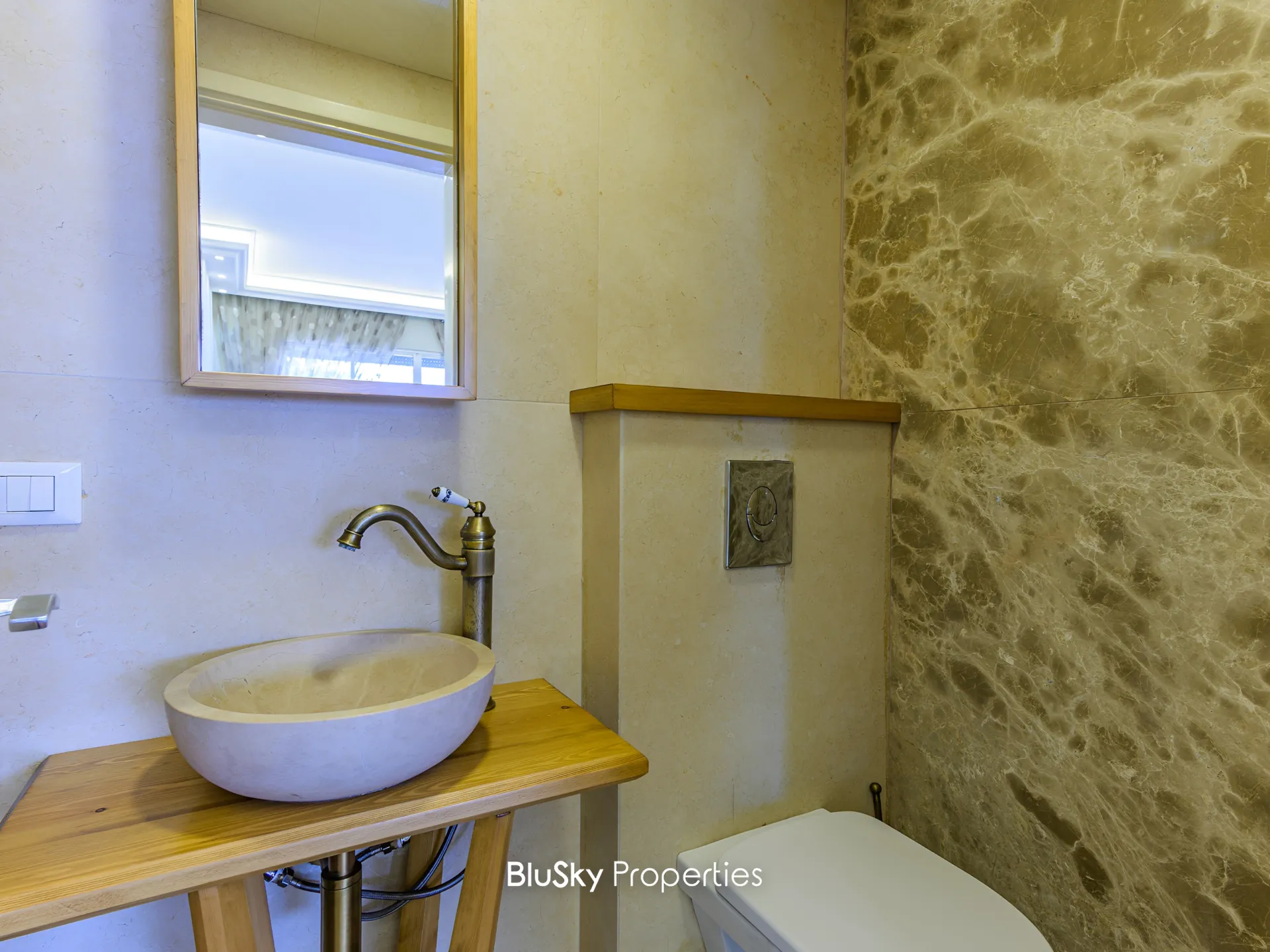 Apartment for rent in Ain saadeh, lebanon