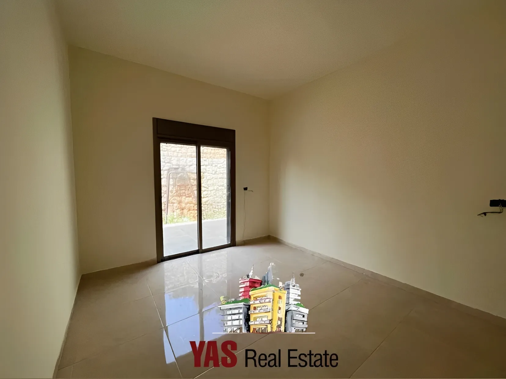 Apartment for Sale in Ajaltoun - 4 bed, 4 bath