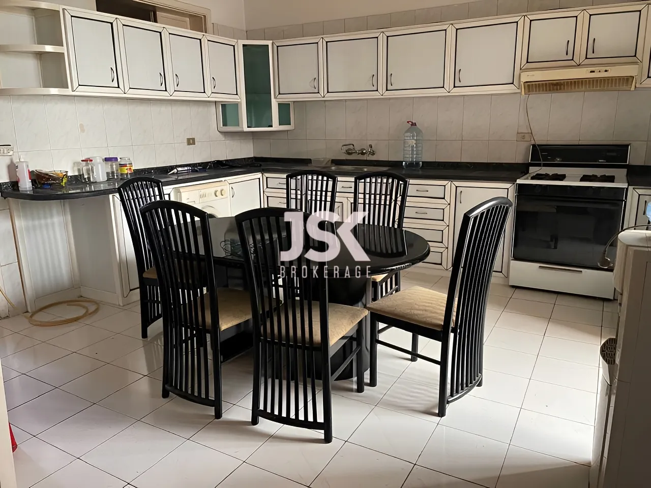 Apartment for Sale in Aley - 3 bed, 2 bath