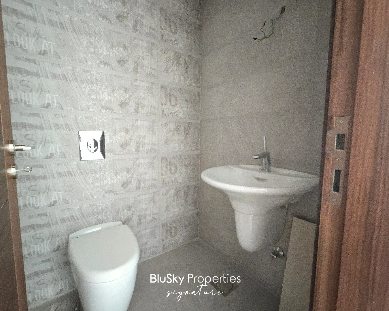 Duplex for sale in Mansourieh, lebanon