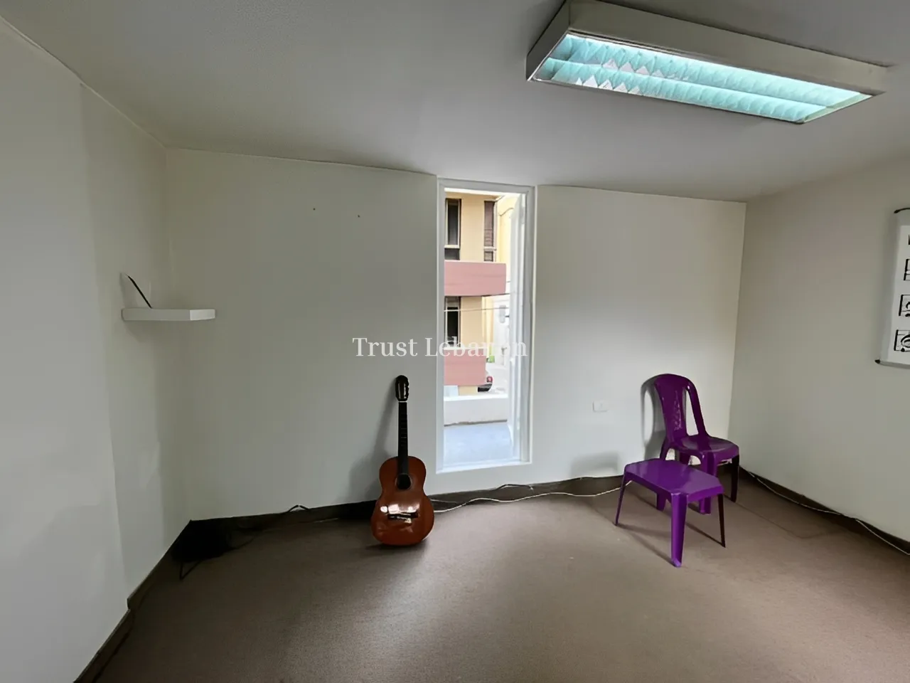 Office for rent in Jdeideh, Lebanon