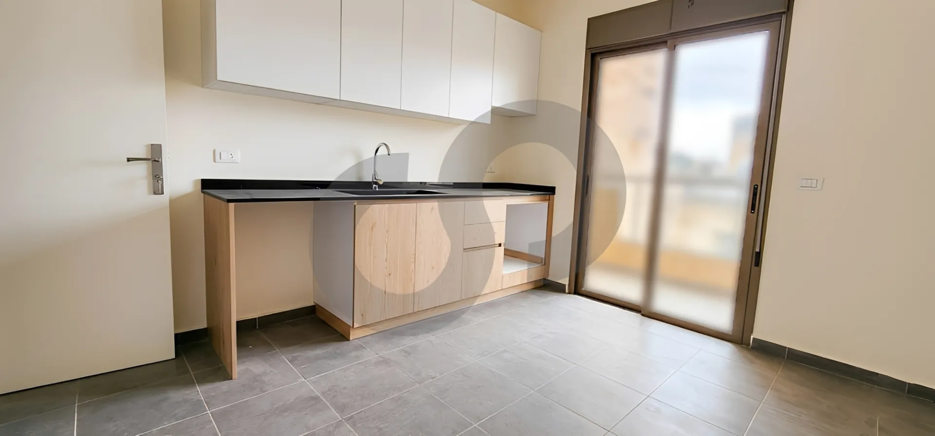 Apartment for Sale in Ain Aar