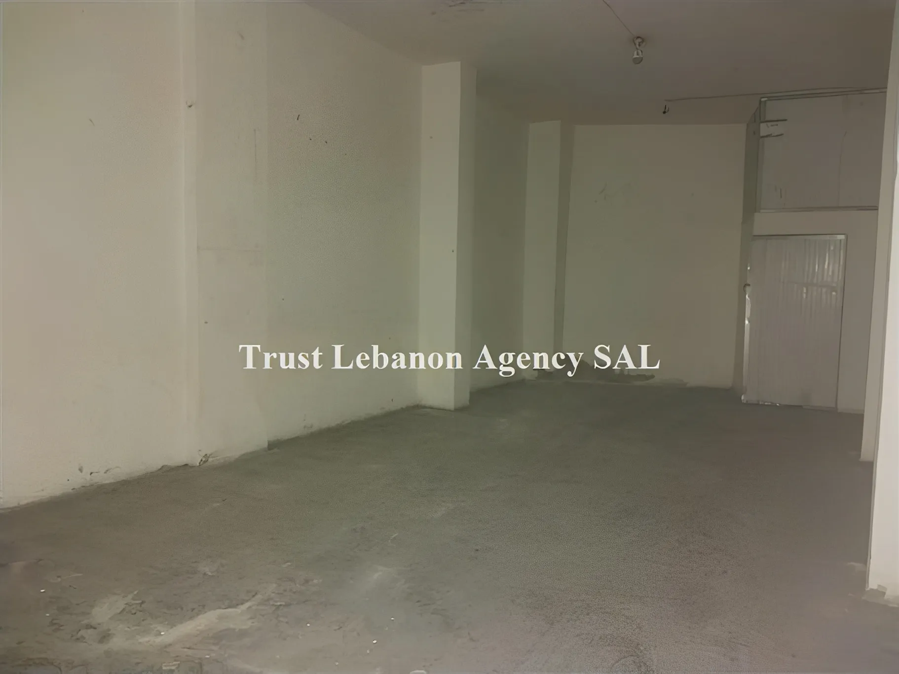 Commercial Property For Sale in Metn, Dekweneh