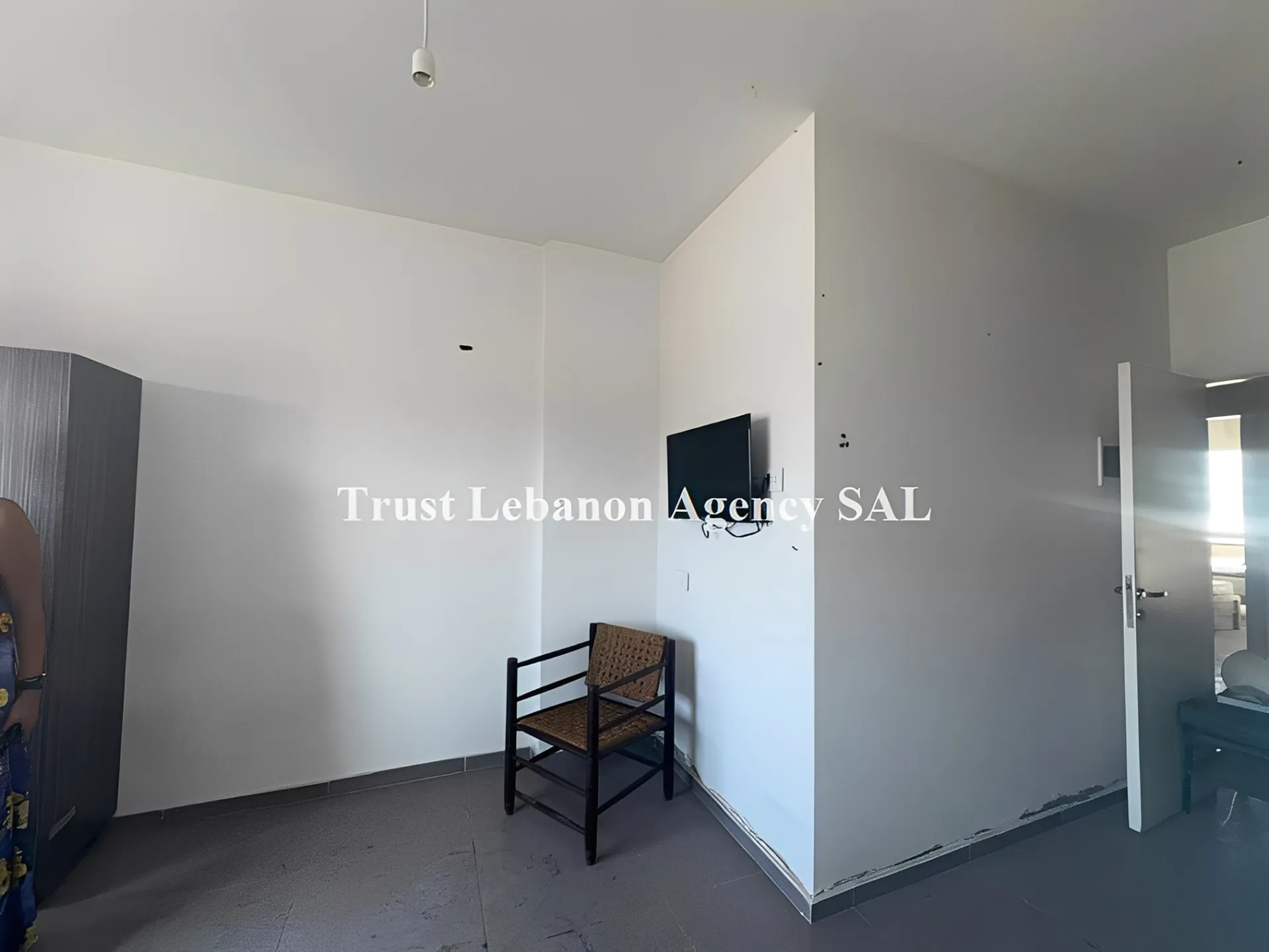 Office for rent in Metn, Bawchriye