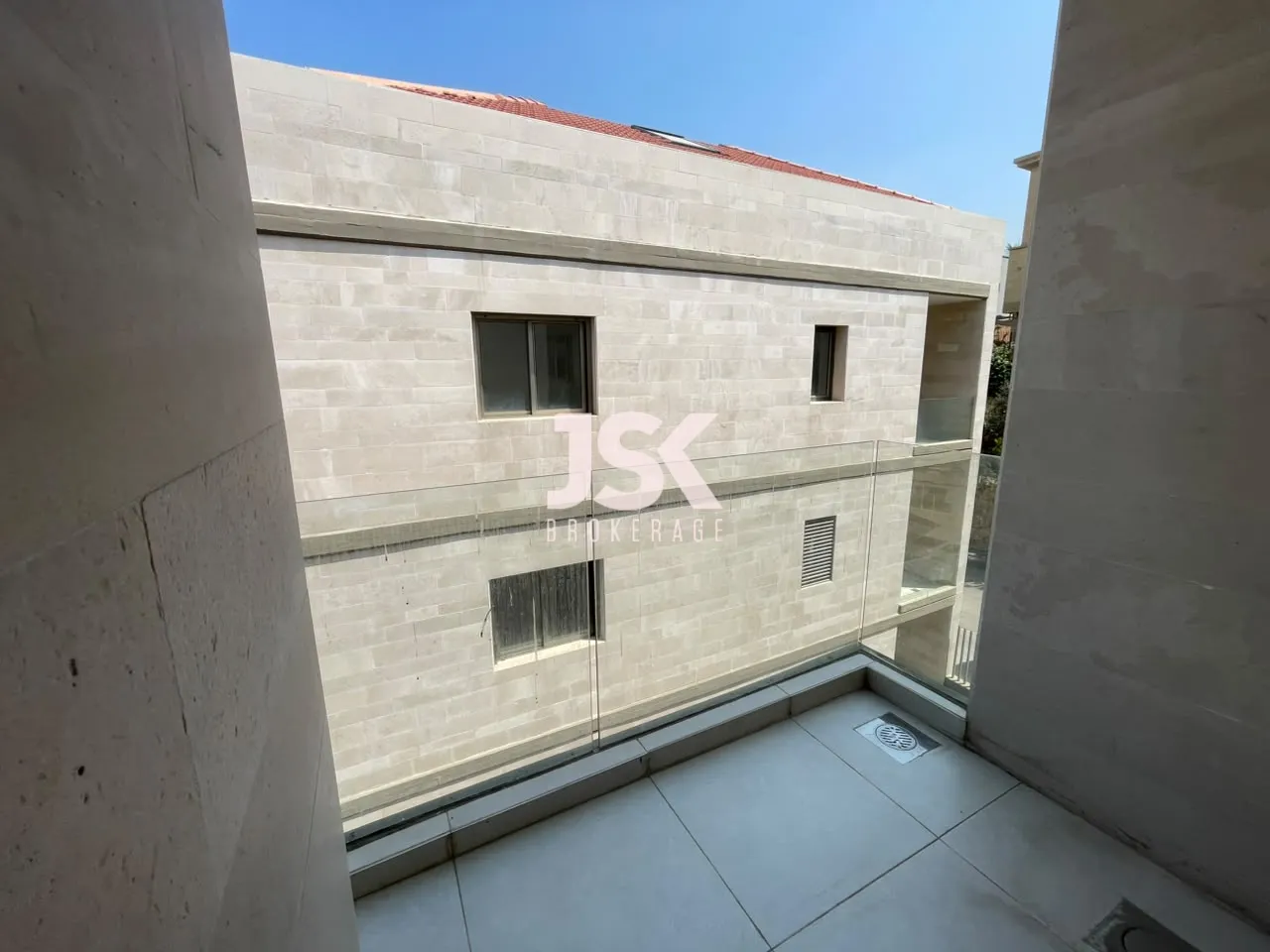 Duplex for Sale in Bsalim