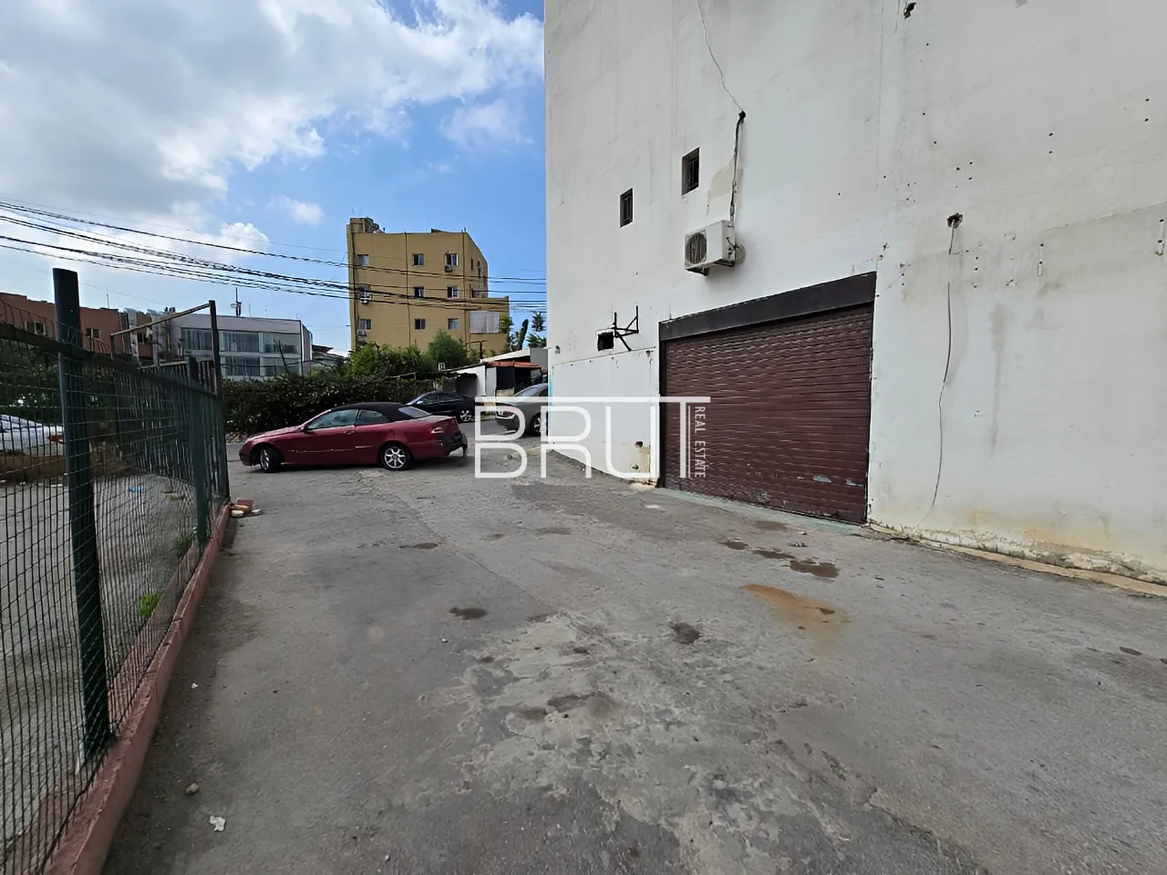 Warehouse For Sale in Zouk Mikael
