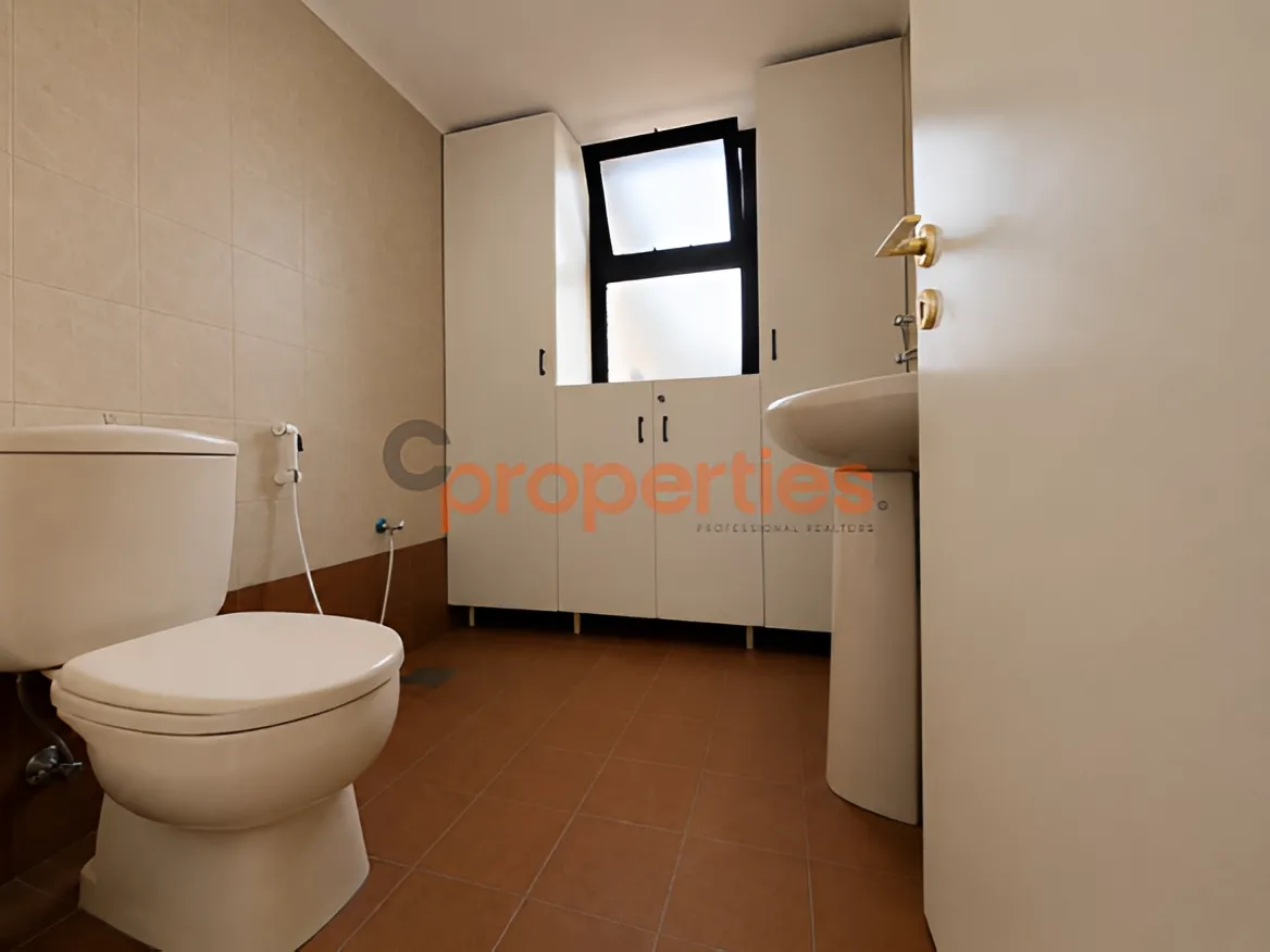 Office for Rent in Badaro