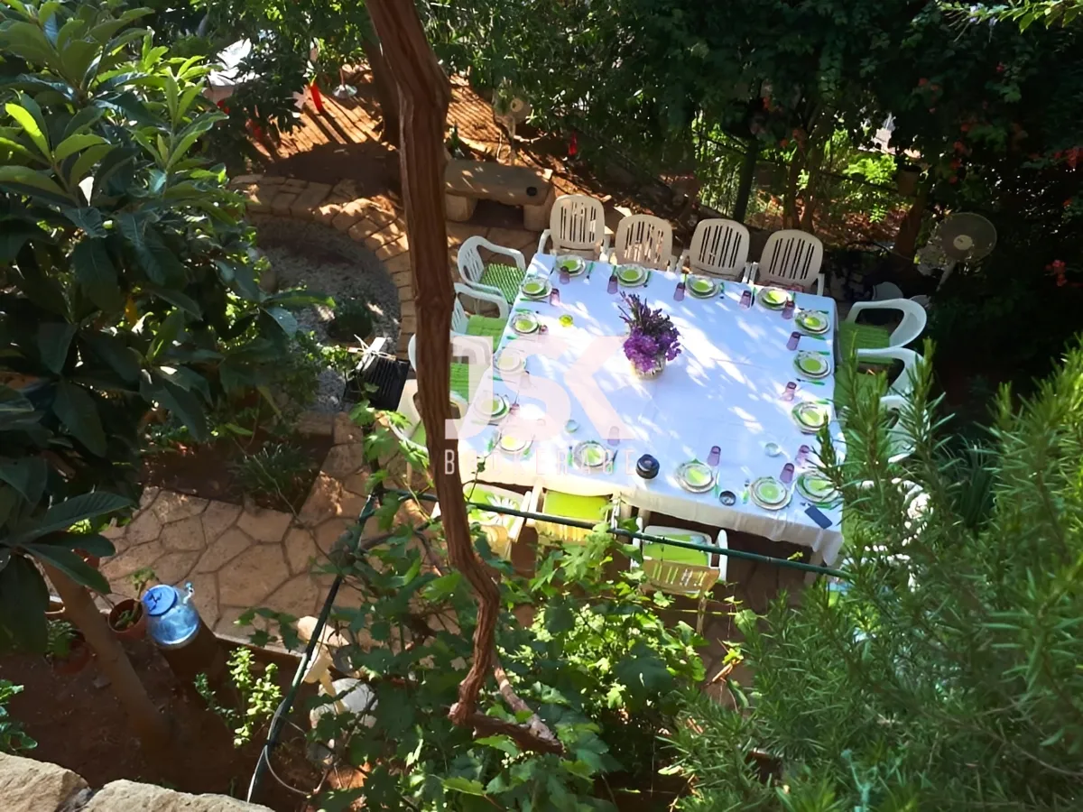 Villa for Sale in Naqqache, Lebanon - 4 bed, 5 bath