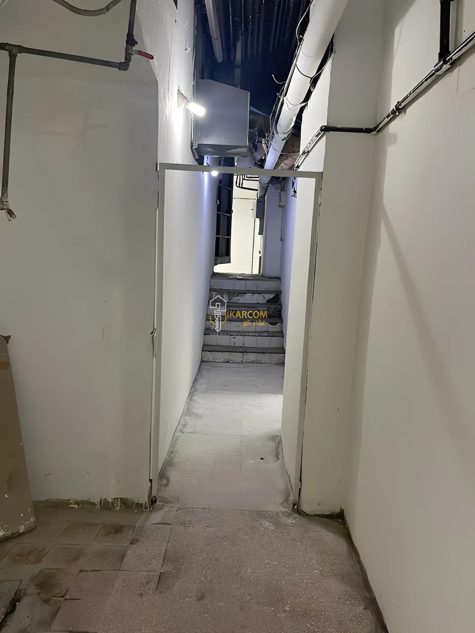 Warehouse For Rent in Achrafieh