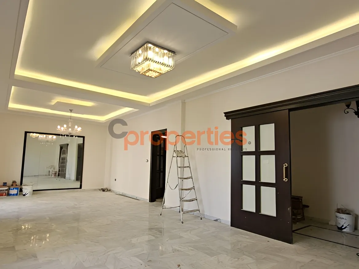 Apartment for Sale in Achrafieh - 3 bed, 4 bath