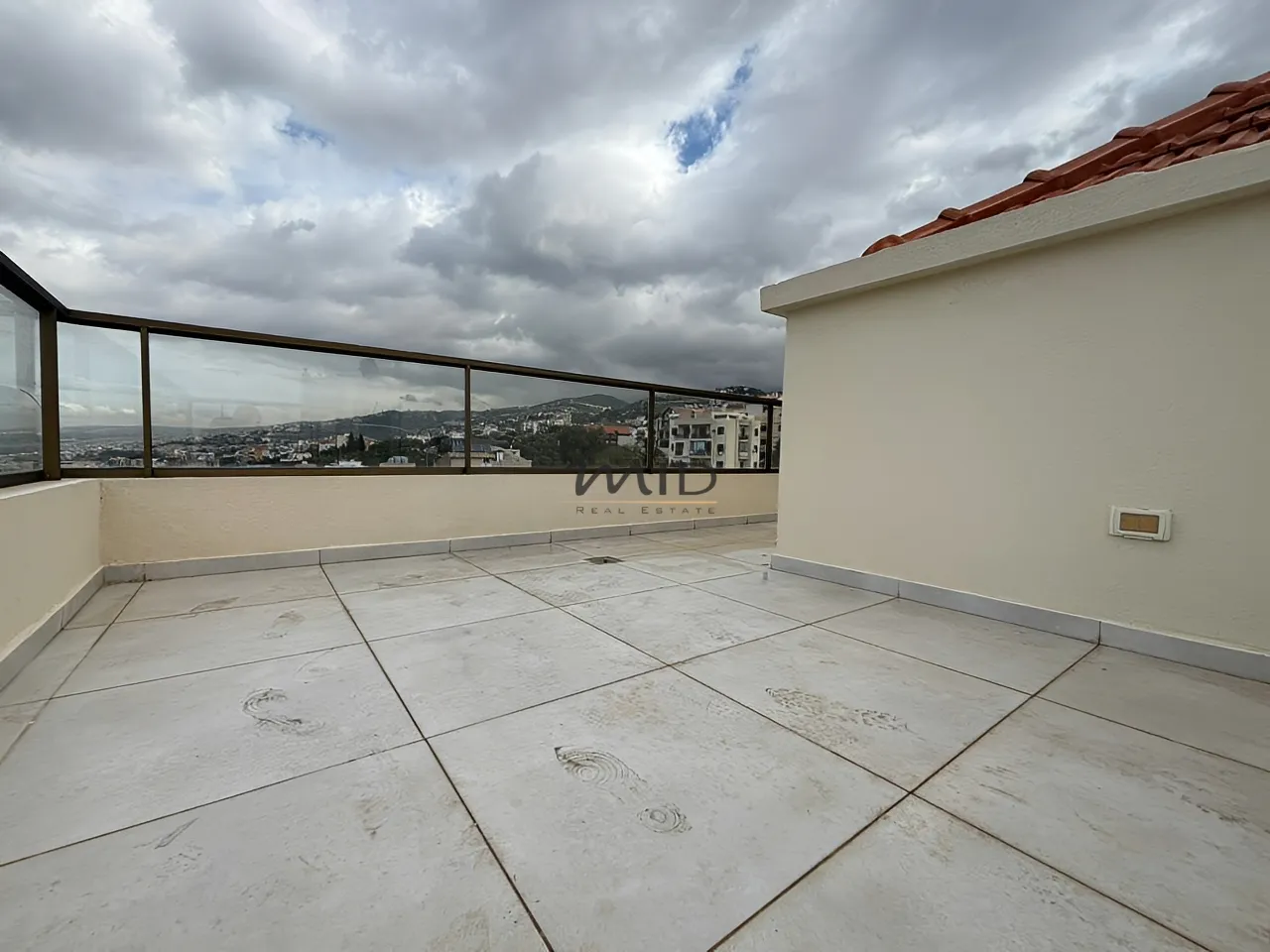 Residential in Bouar, lebanon - 2 bed, 3.0 bath