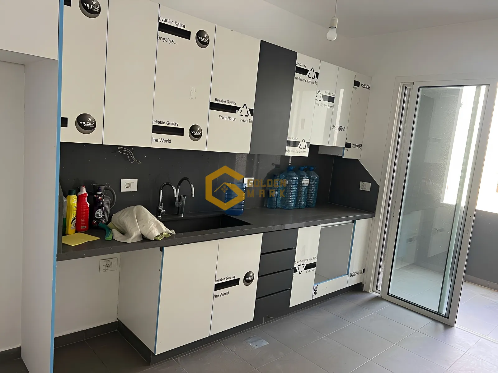 Apartment for Sale in Edde