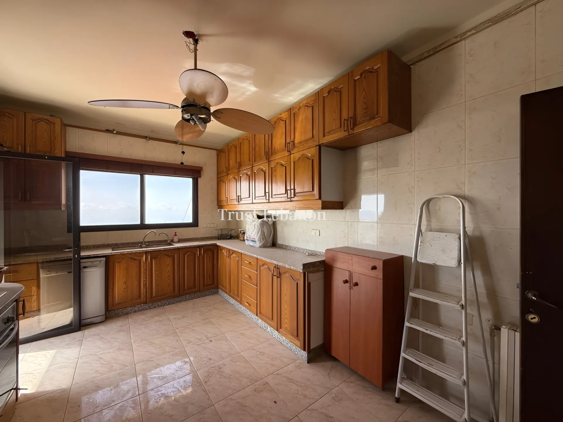 Apartment for rent in Beit Meri, Lebanon