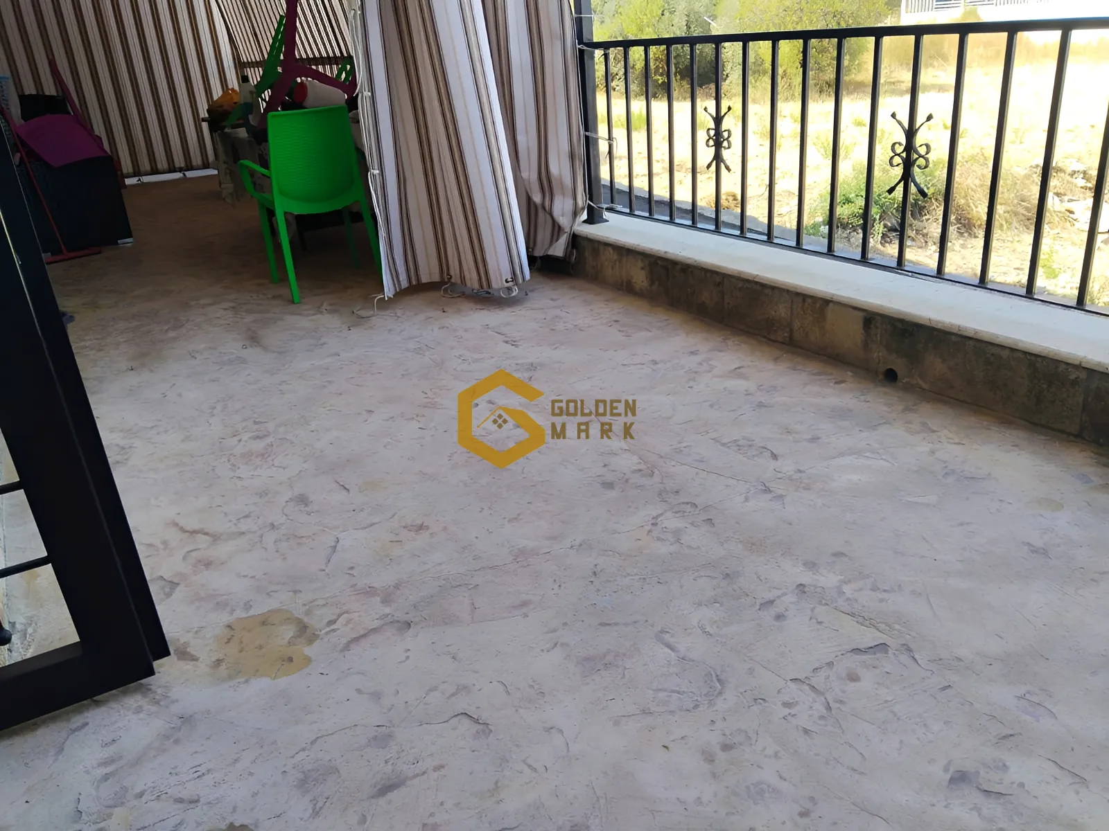 Apartment for Sale in Aamchit - 3 bed, 3 bath