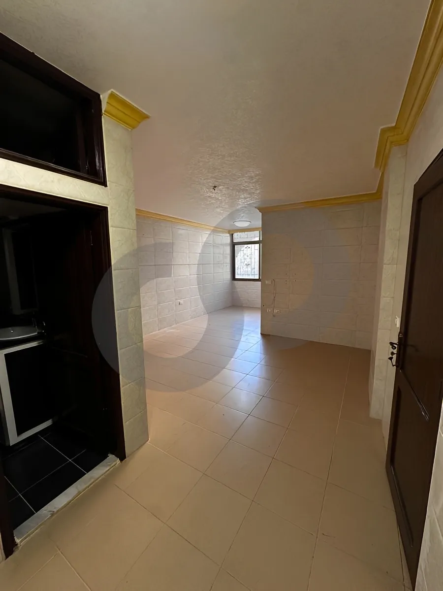 Apartment for Sale in Dawhet Aramoun, Lebanon