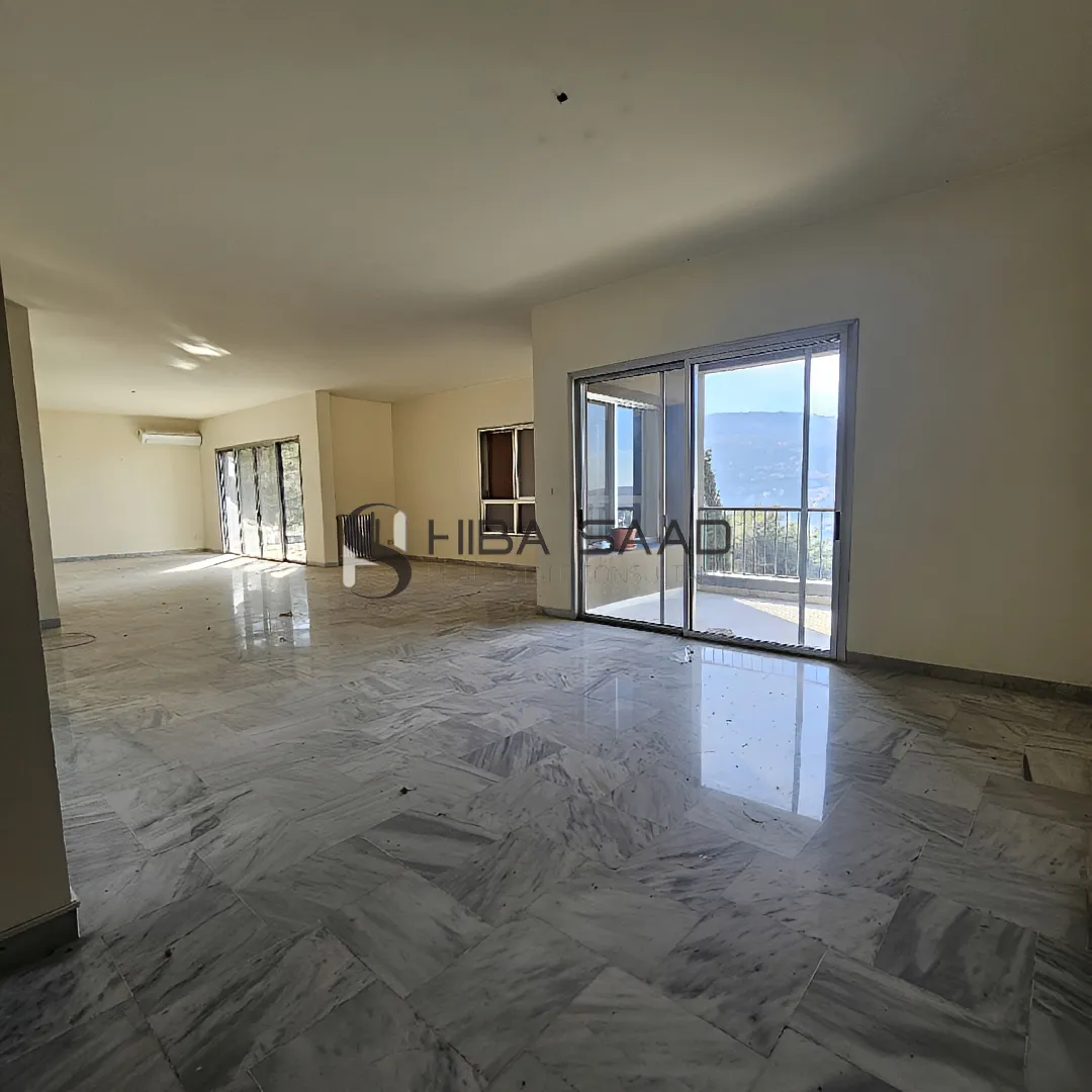 Residential in Yarzeh, lebanon - 4 bed, 4.0 bath