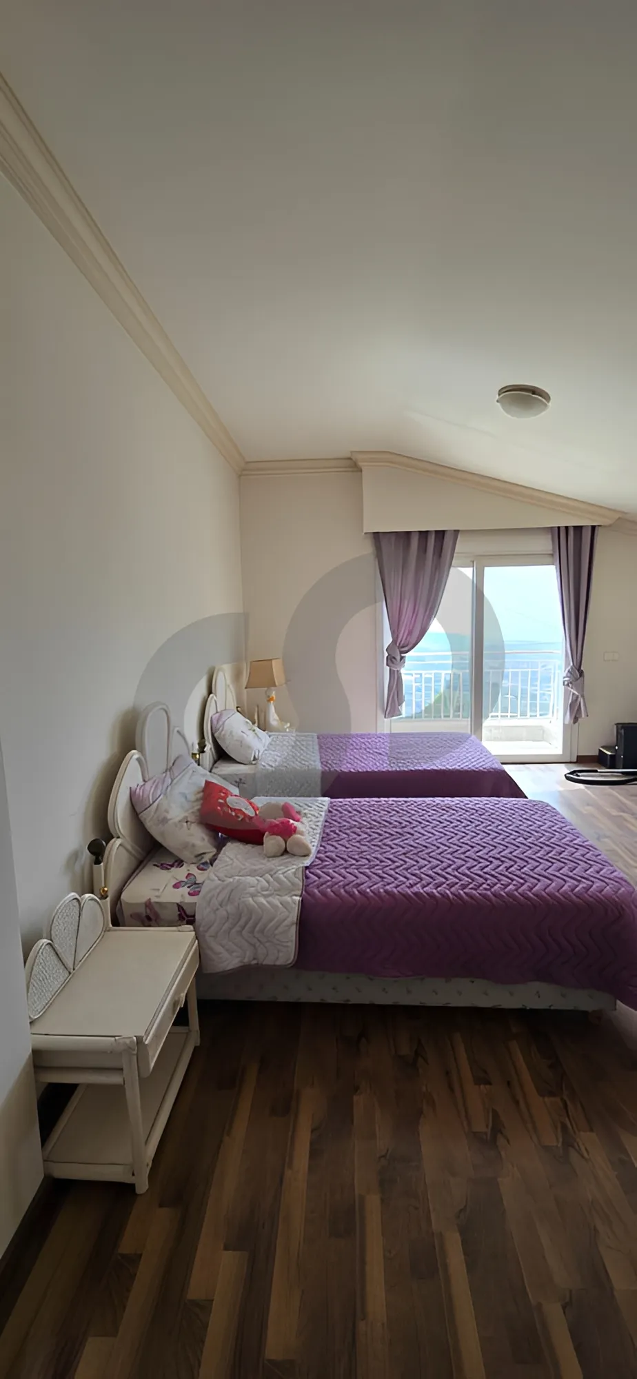Villa for Sale in Kahaleh