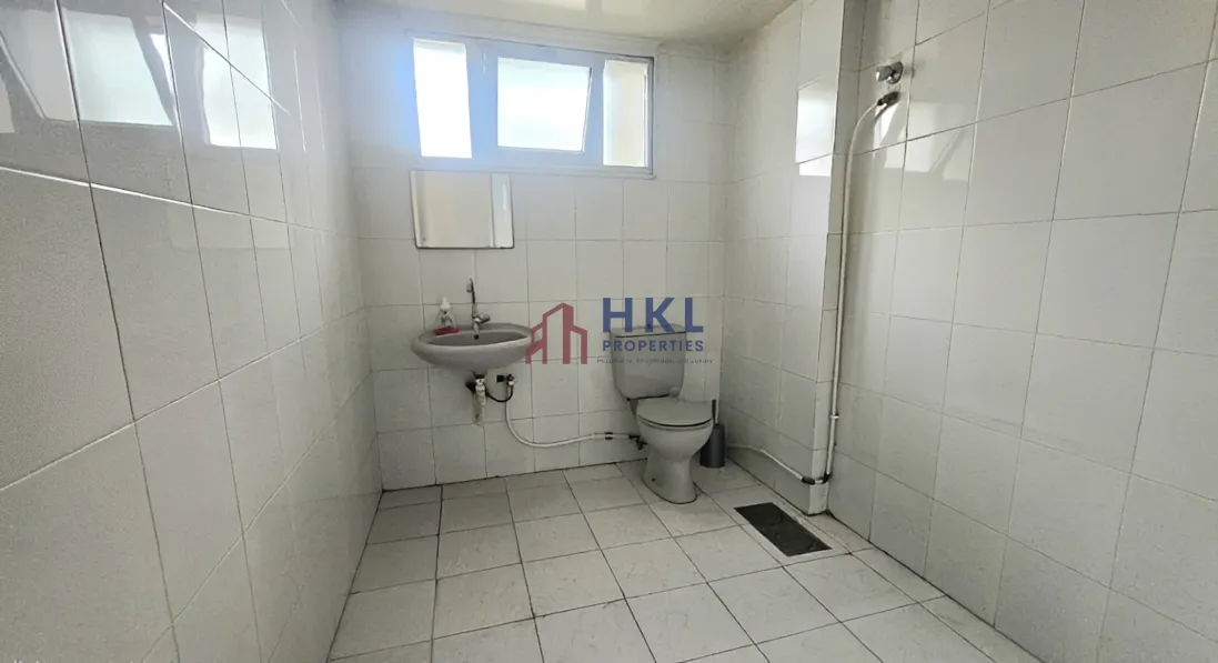 Office for rent in Sin El Fil, Lebanon