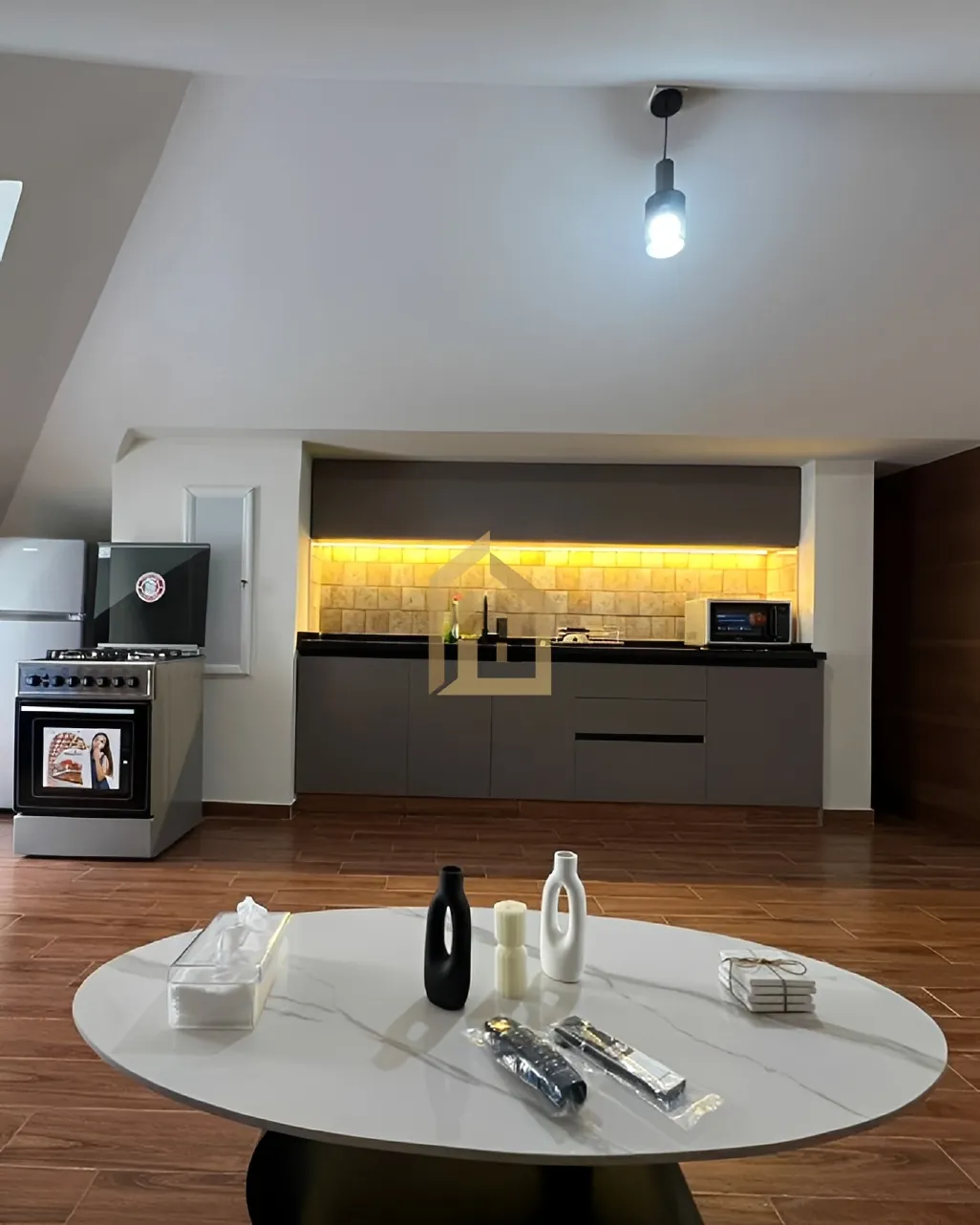 Apartment for rent in Mazraat Yachoua, Lebanon - 1 bed, 1 bath