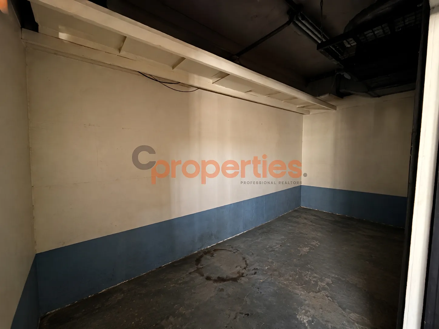 Shop for Sale in Achrafieh