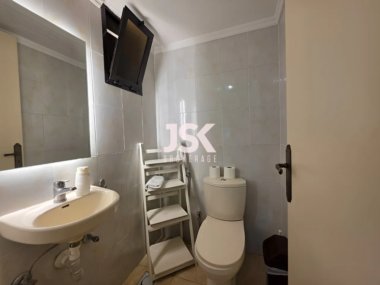 Apartment for Rent in Batroun