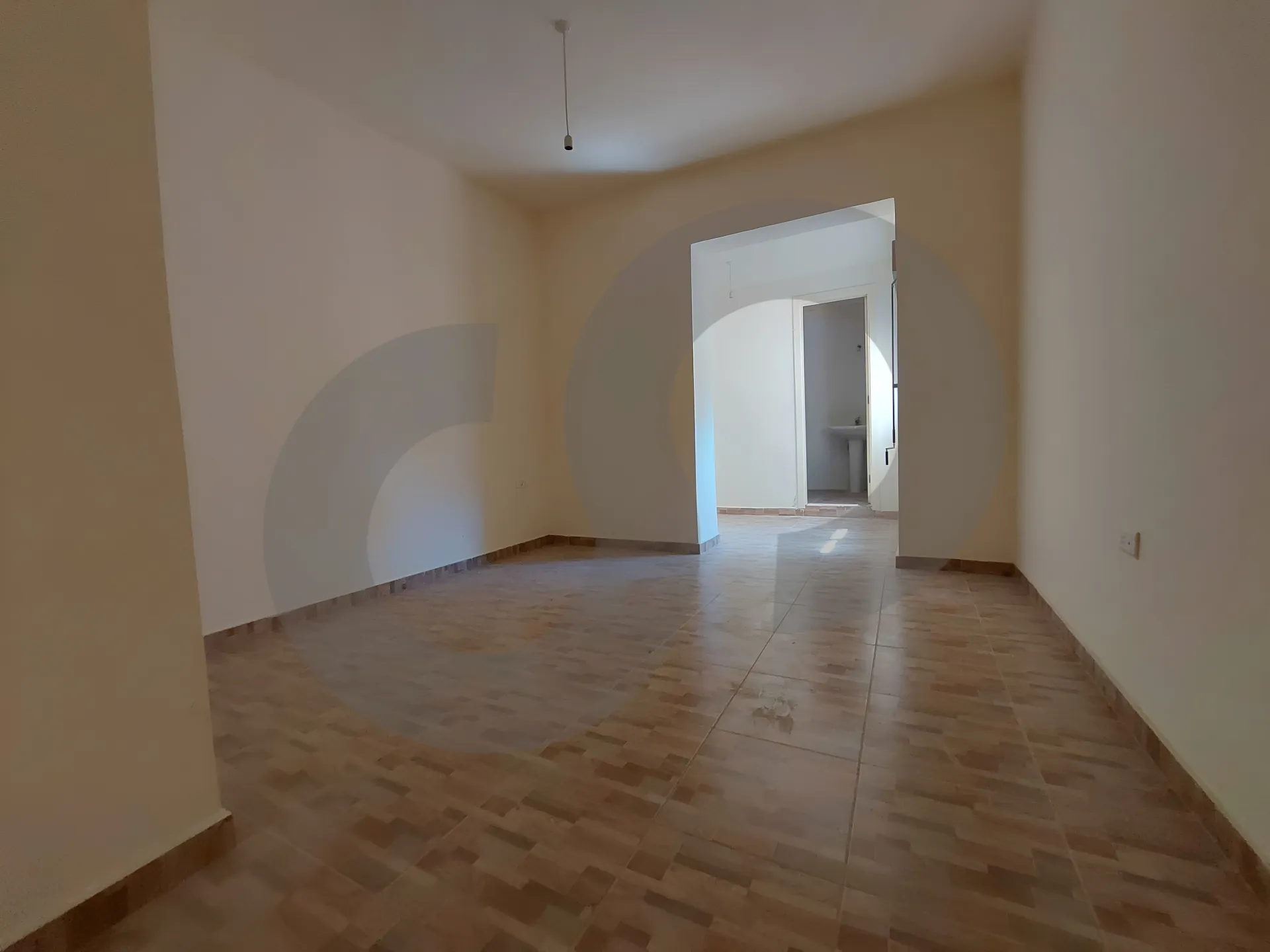 Apartment for Sale in Aamchit