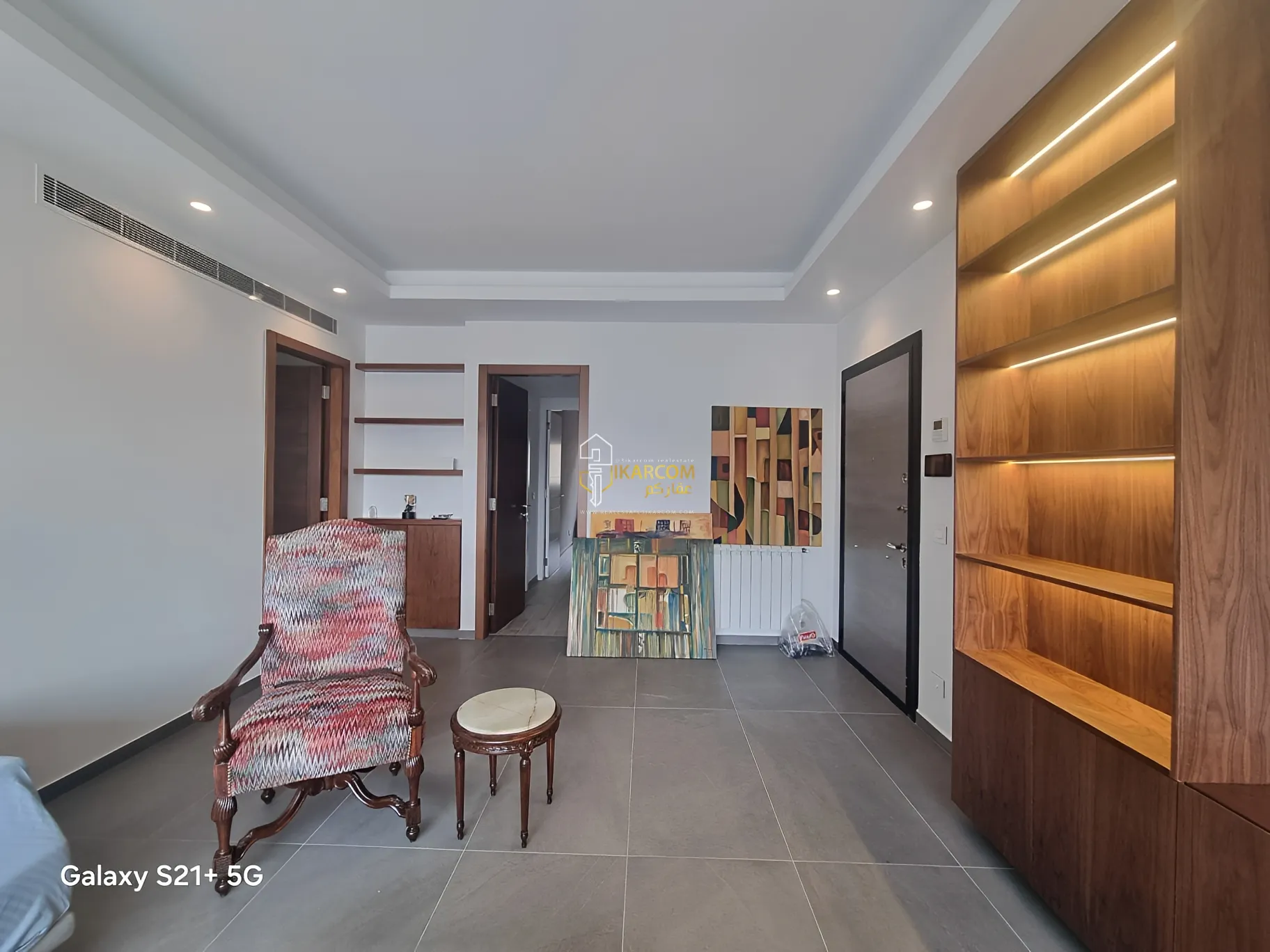 Apartment for sale in Achrafieh, Beirut, Lebanon - 2 bed, 2 bath