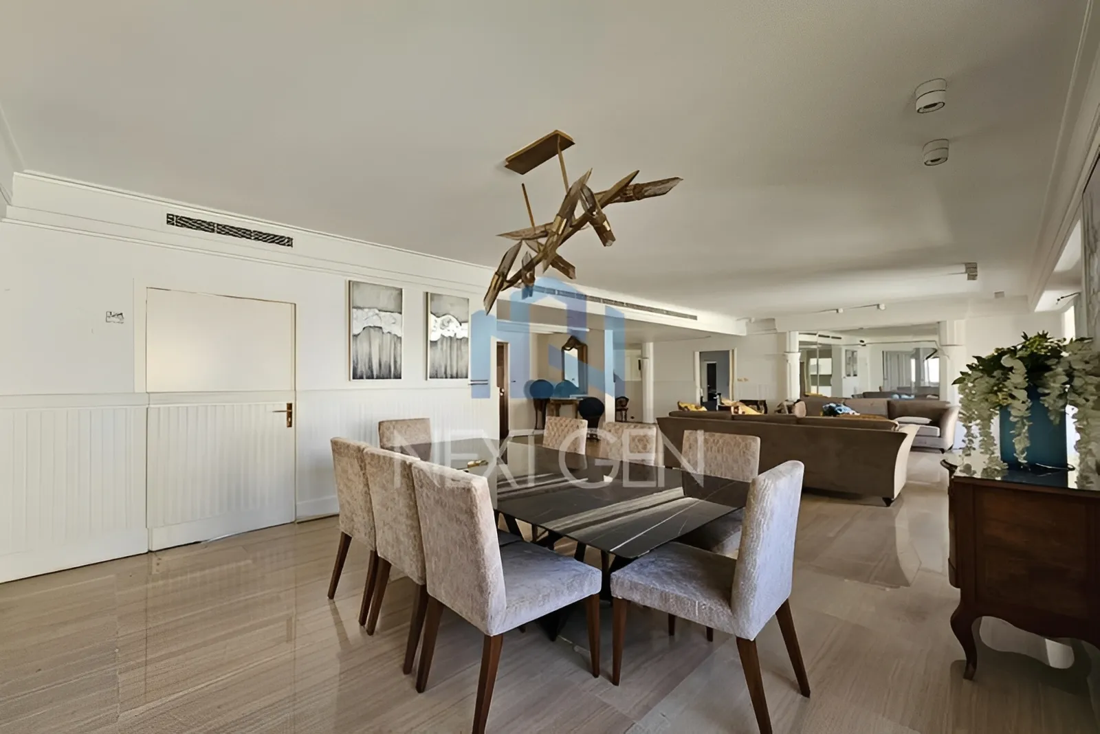 Apartment for Sale in Ain Al Tineh