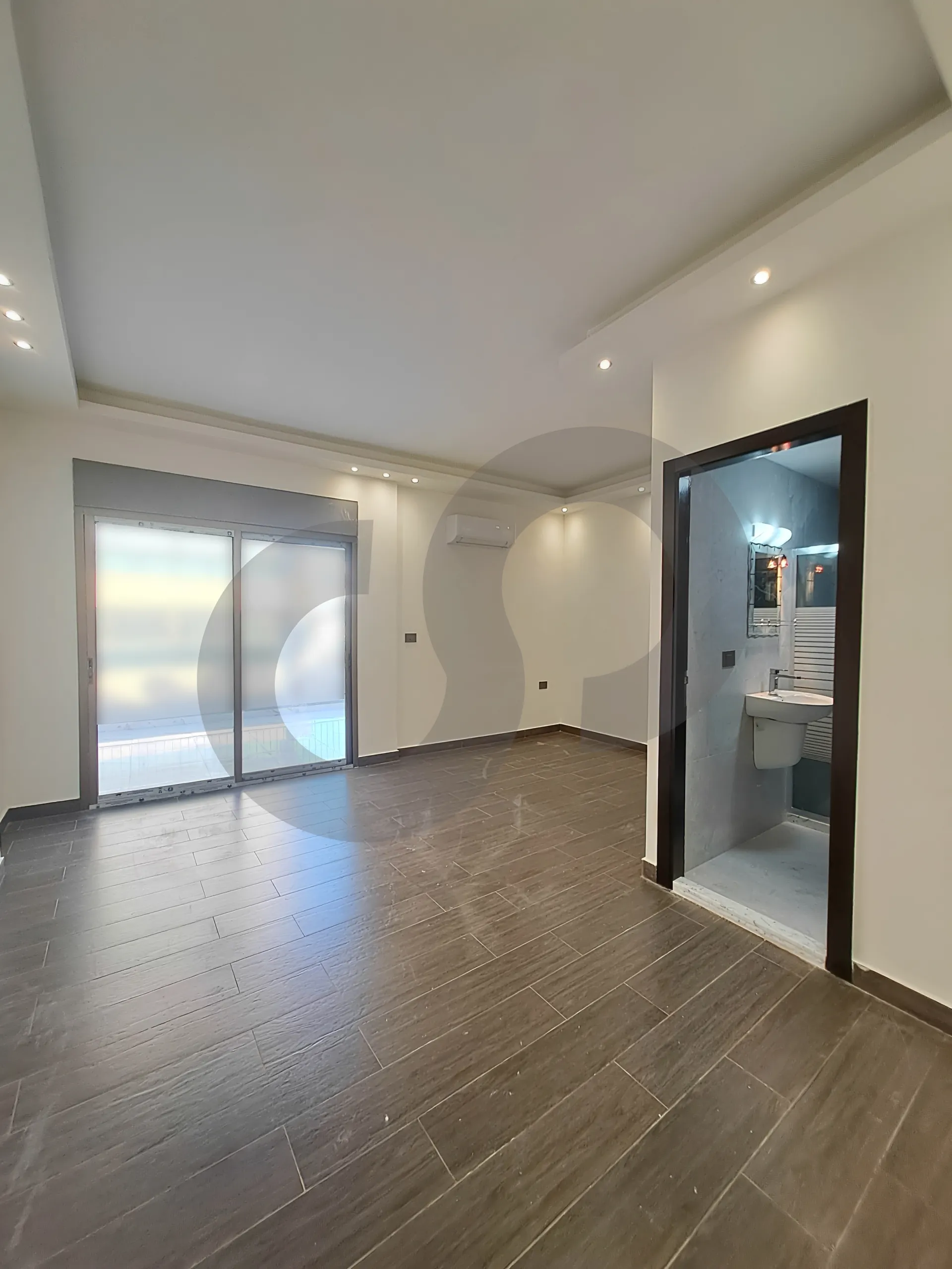 Apartment for Sale in Sanayeh