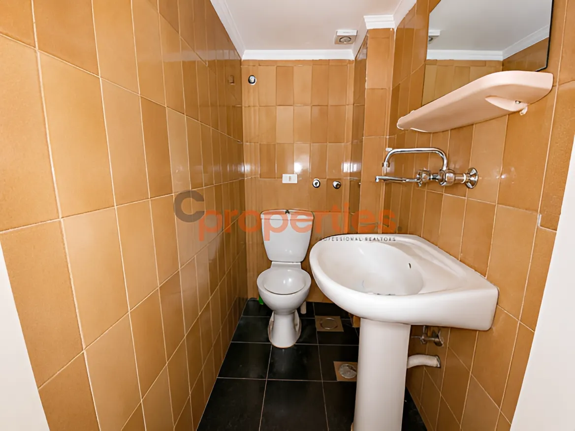 Office for Rent in Zalqa