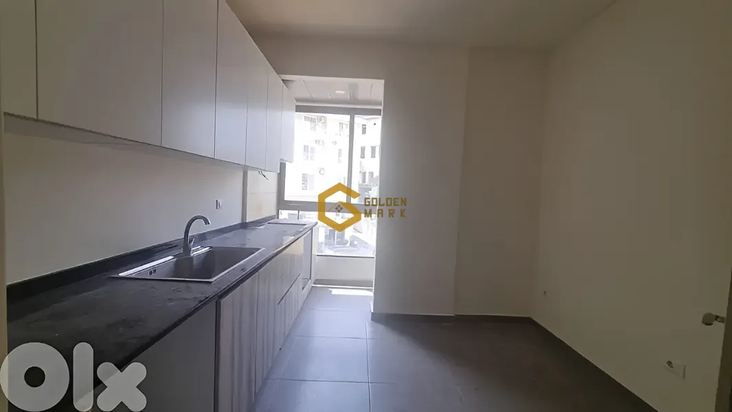 Apartment for Sale in Qornet El Hamra - 2 bed, 2 bath