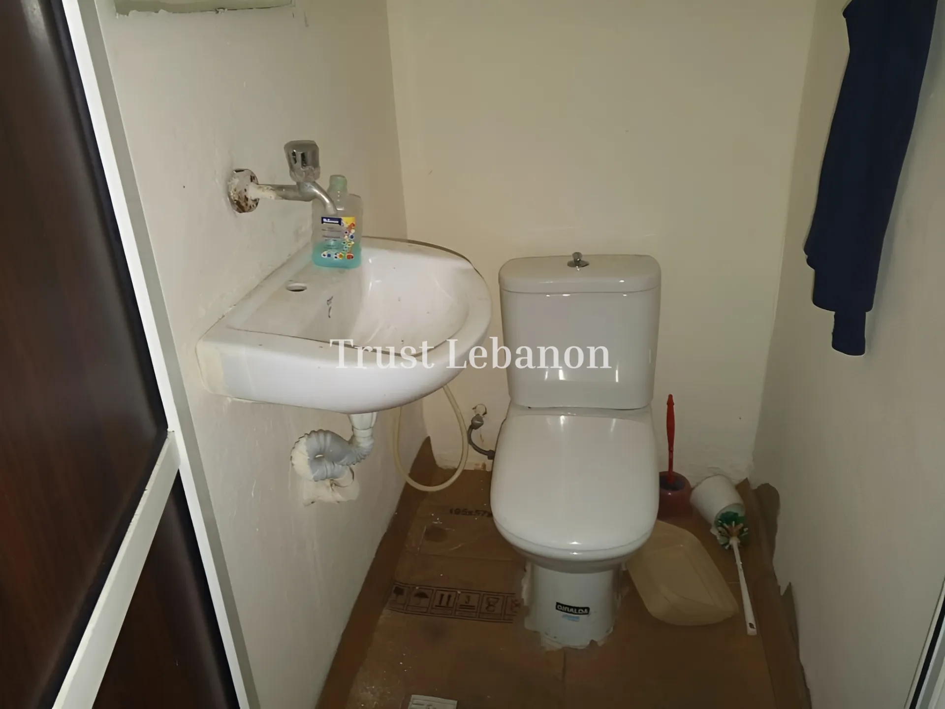 Shop for rent in Msaytbeh, Beirut, Lebanon
