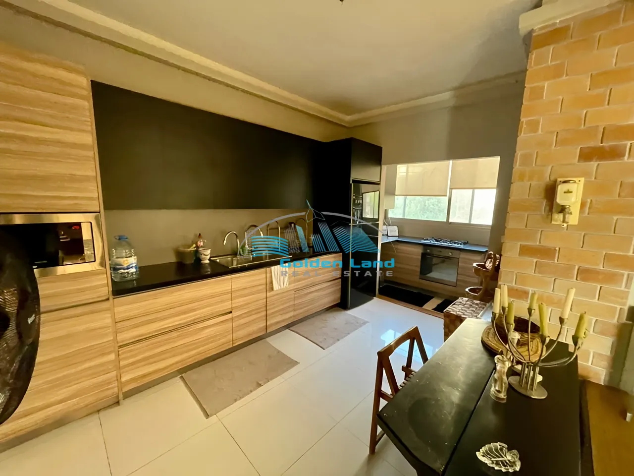 Apartment for Sale in Haret Sakher