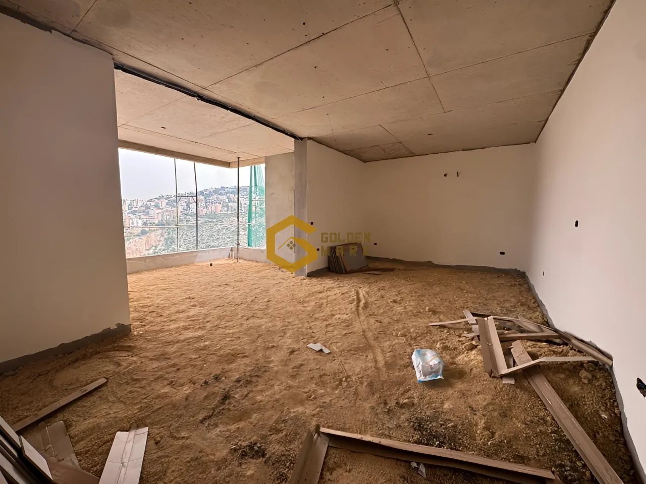 Apartment for Sale in Bsalim - 3 bed, 3 bath