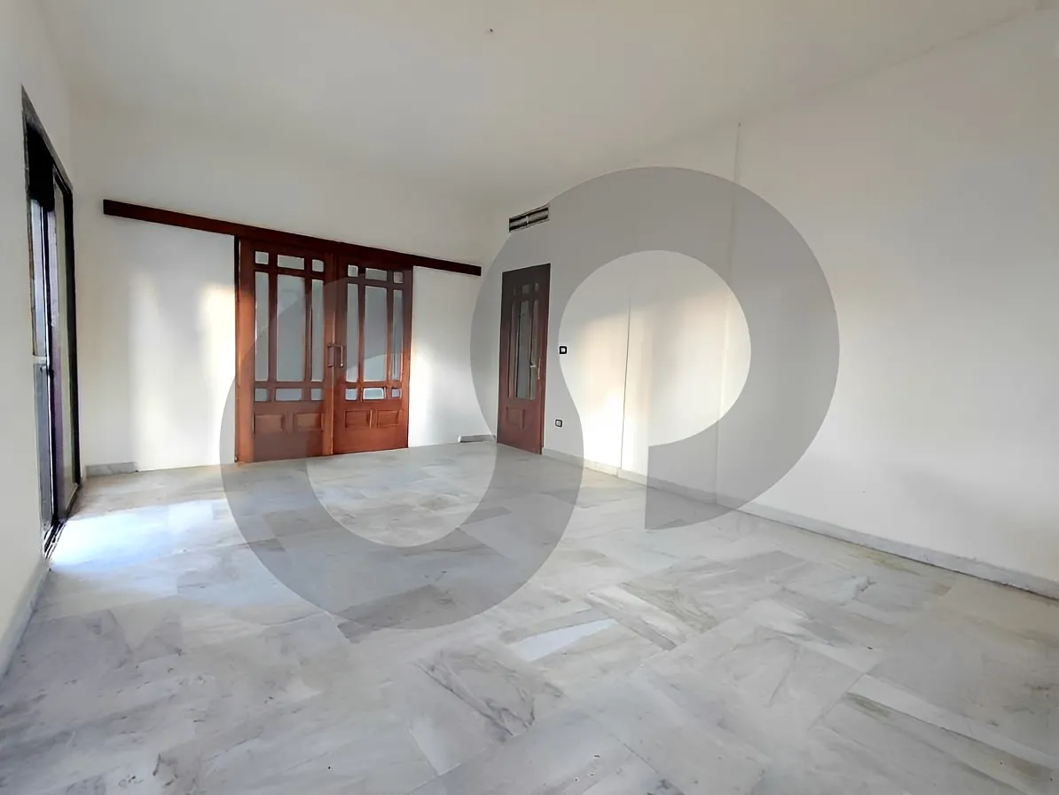 Building for Sale in Zalqa