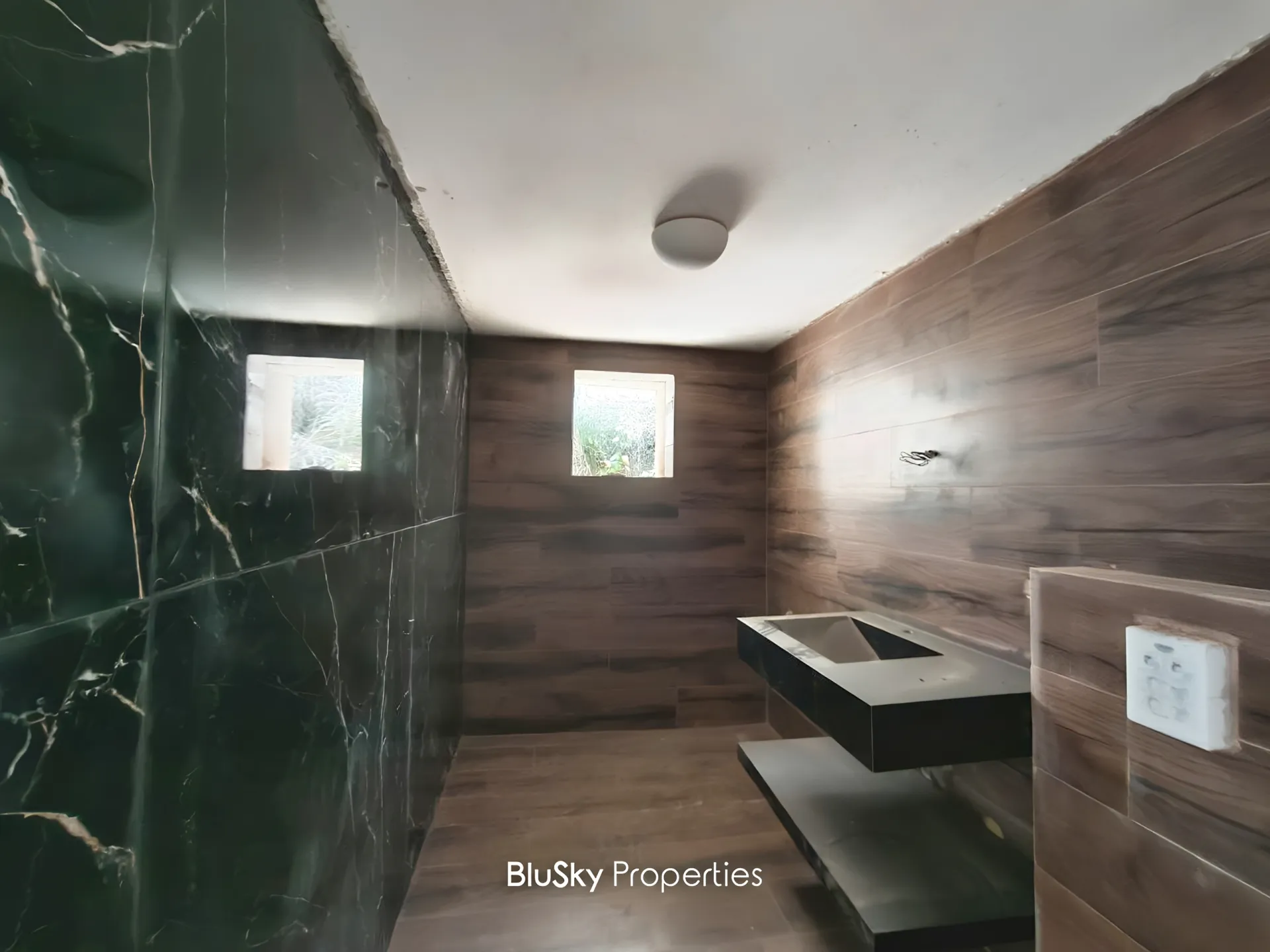 Apartment for sale in Haret sakher, lebanon