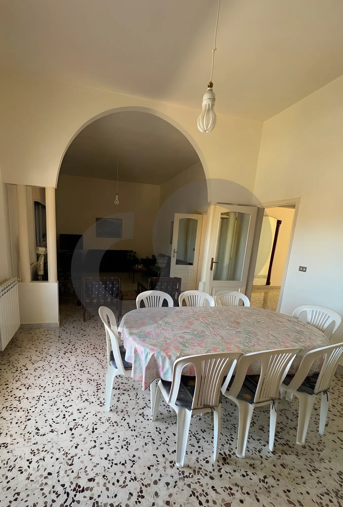 Building for Sale in Dfoun