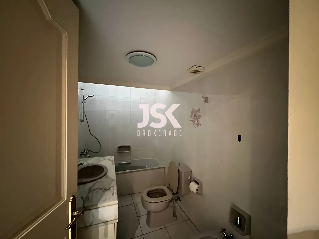 Apartment for Rent in Kfar Yassine