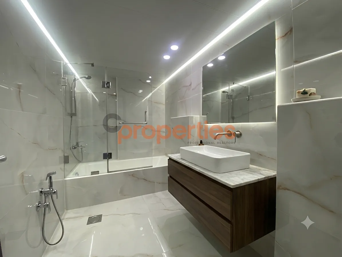 Apartment for Rent in Adma w Dafnah - 3 bed, 3 bath